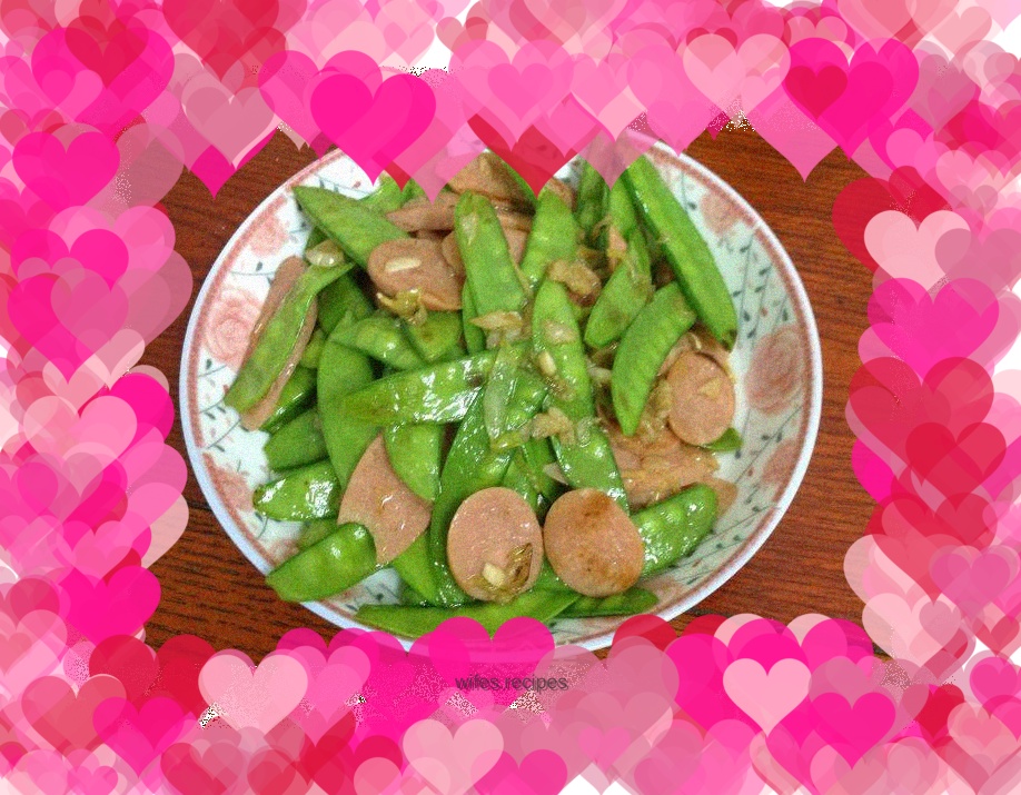 Fried Snow Peas with Sausage