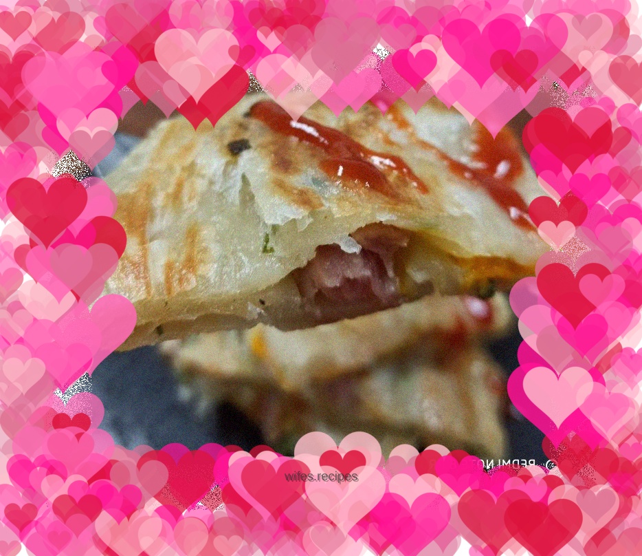 Ham and egg hand cakes