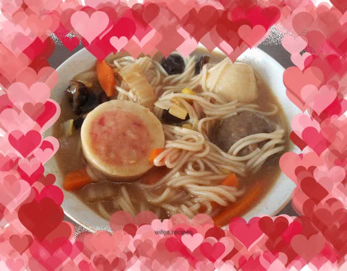 Meatball soup noodles