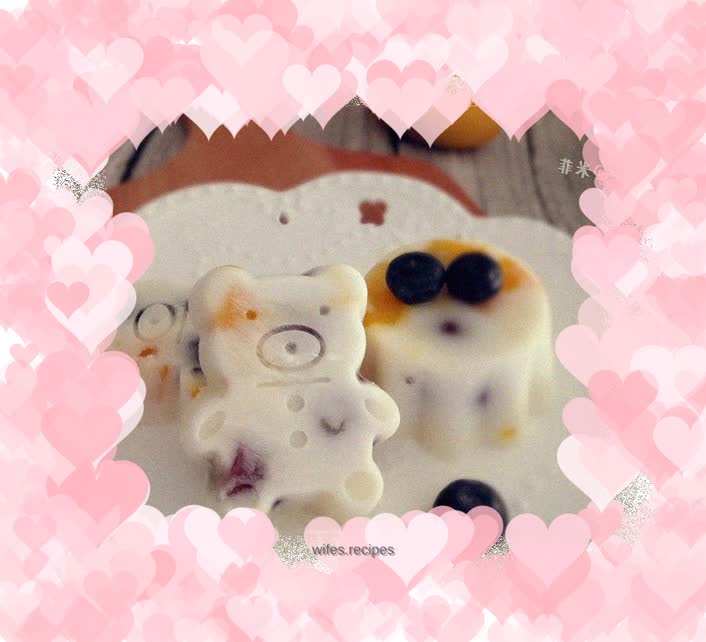 Fruit yogurt ice cream