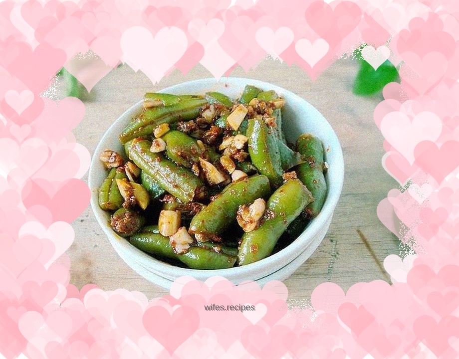 Grilled green beans with bone and ginseng