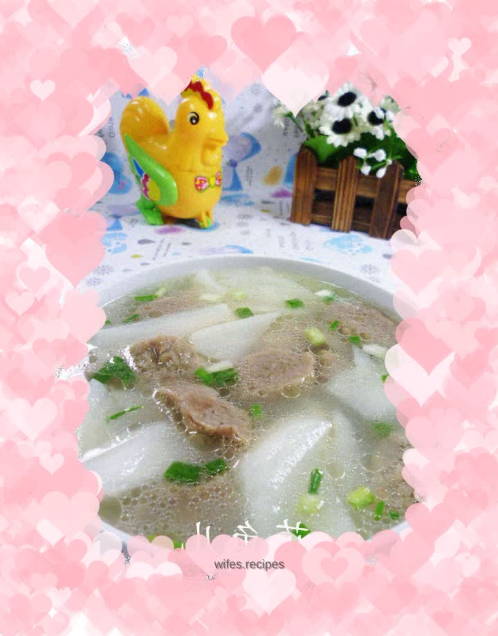 Beef Tendon Balls and Radish Soup