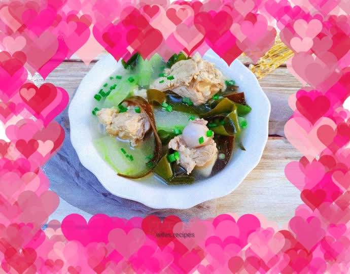 Kelp and winter melon tube bone soup