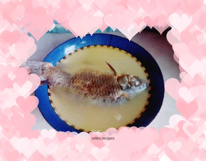 A bowl of crucian carp soup
