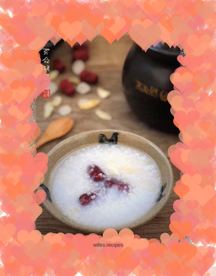 Lily and red dates porridge