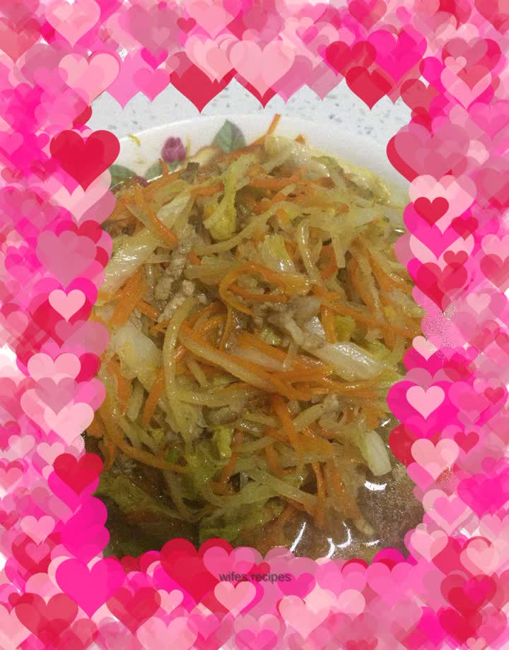 Stir-fried shredded potatoes with radish, cabbage
