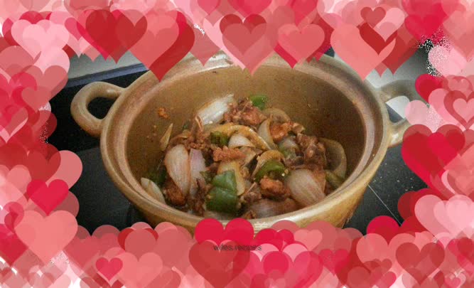 Fragrant pork ribs pot