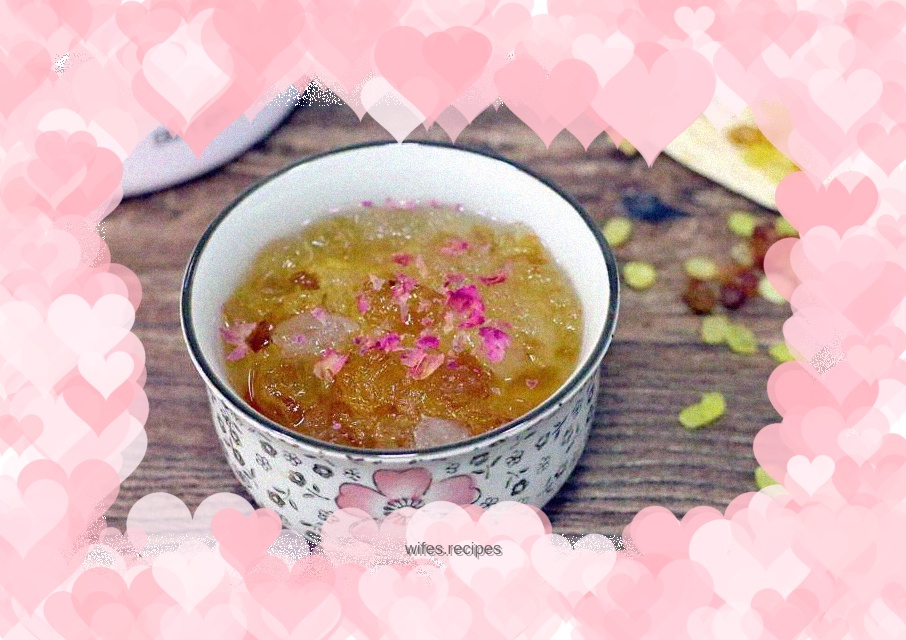 Peach gum, snow swallow, saponin and rice soup