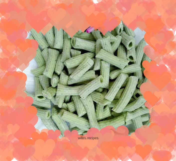 Delicious hollow noodles, make more and eat them together