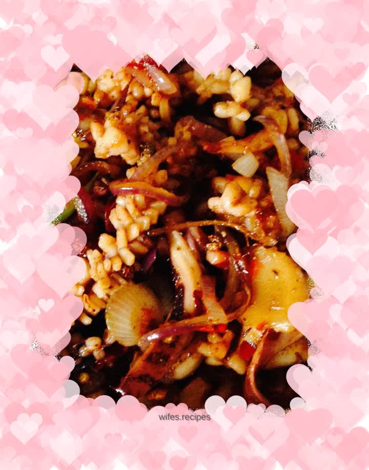 Fried squid with kimchi and onions