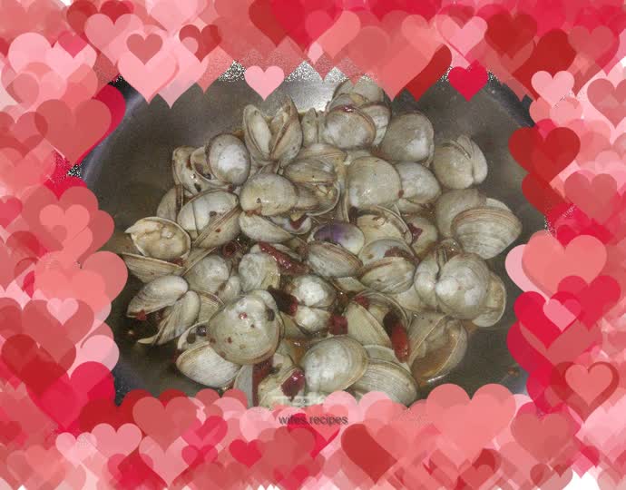 Spicy clams