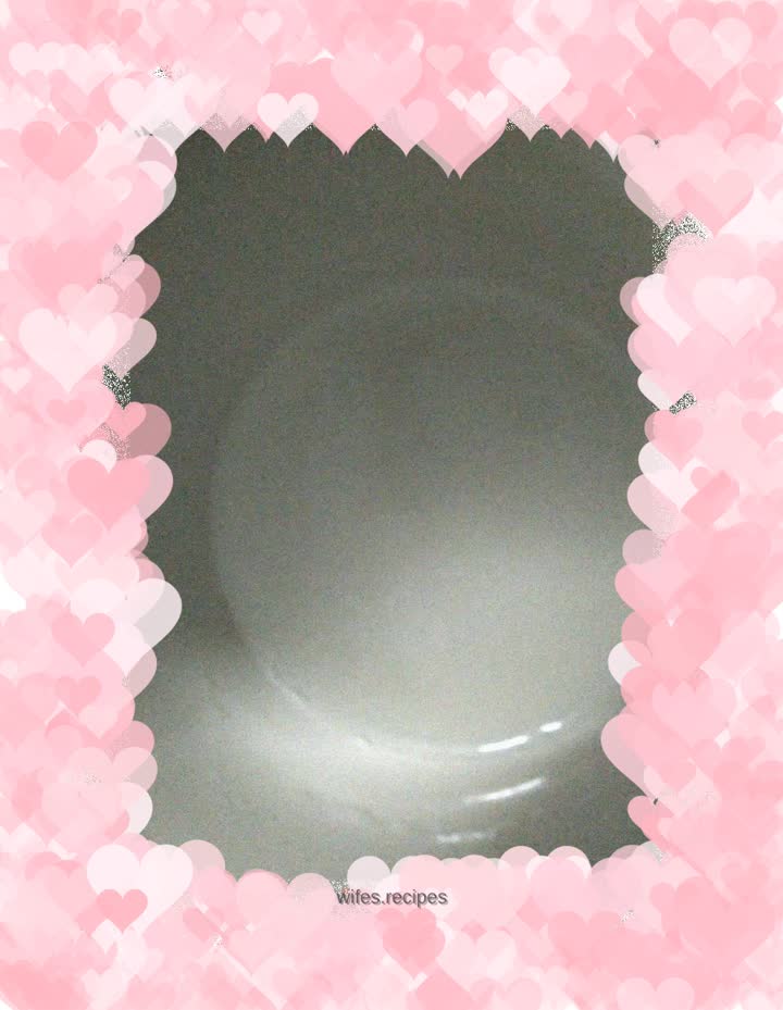 Homemade delicious evaporated milk