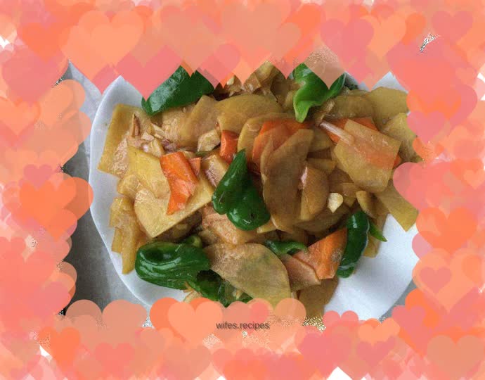 Green pepper and potato slices