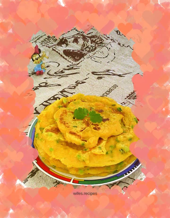 Onion-flavored pumpkin and egg soft pancake