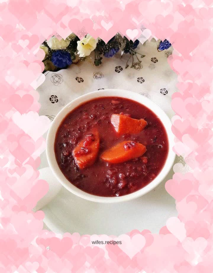 Purple rice and sweet potato porridge