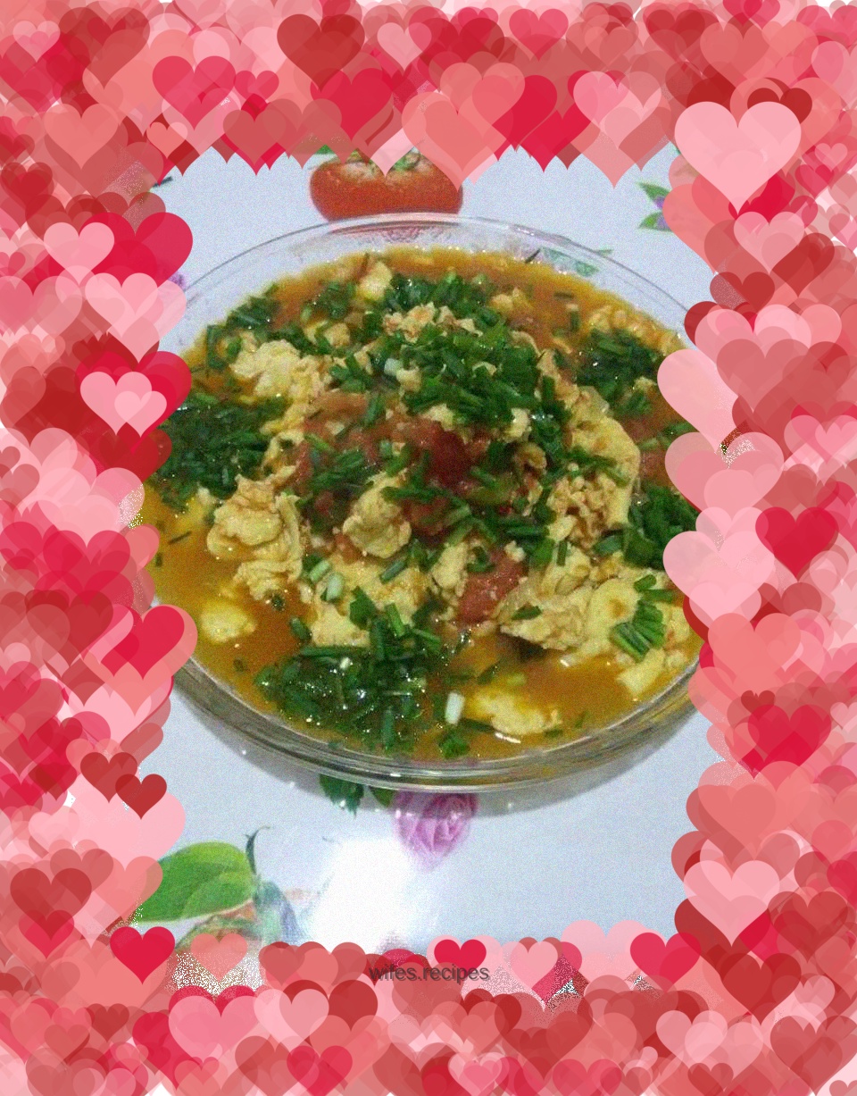 Red Flowers, Green Leaves, Golden Heart ~ Fried Eggs with Chives, Tomatoes