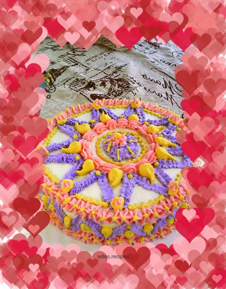 Decorated cake: fancy