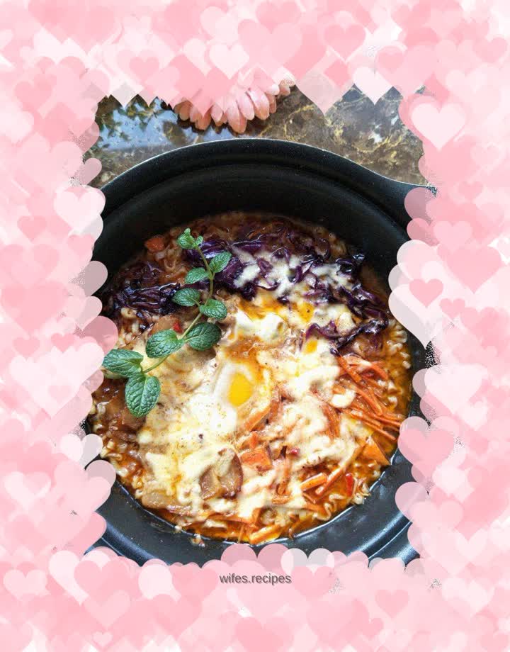 Cheese instant noodles