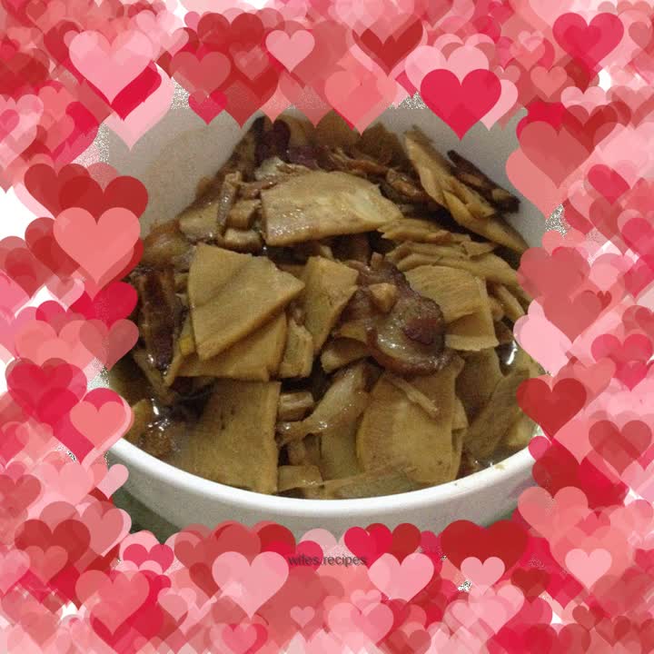 Bacon and boiled bamboo shoots