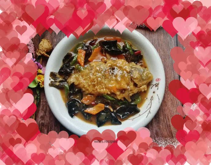 Braised crucian carp