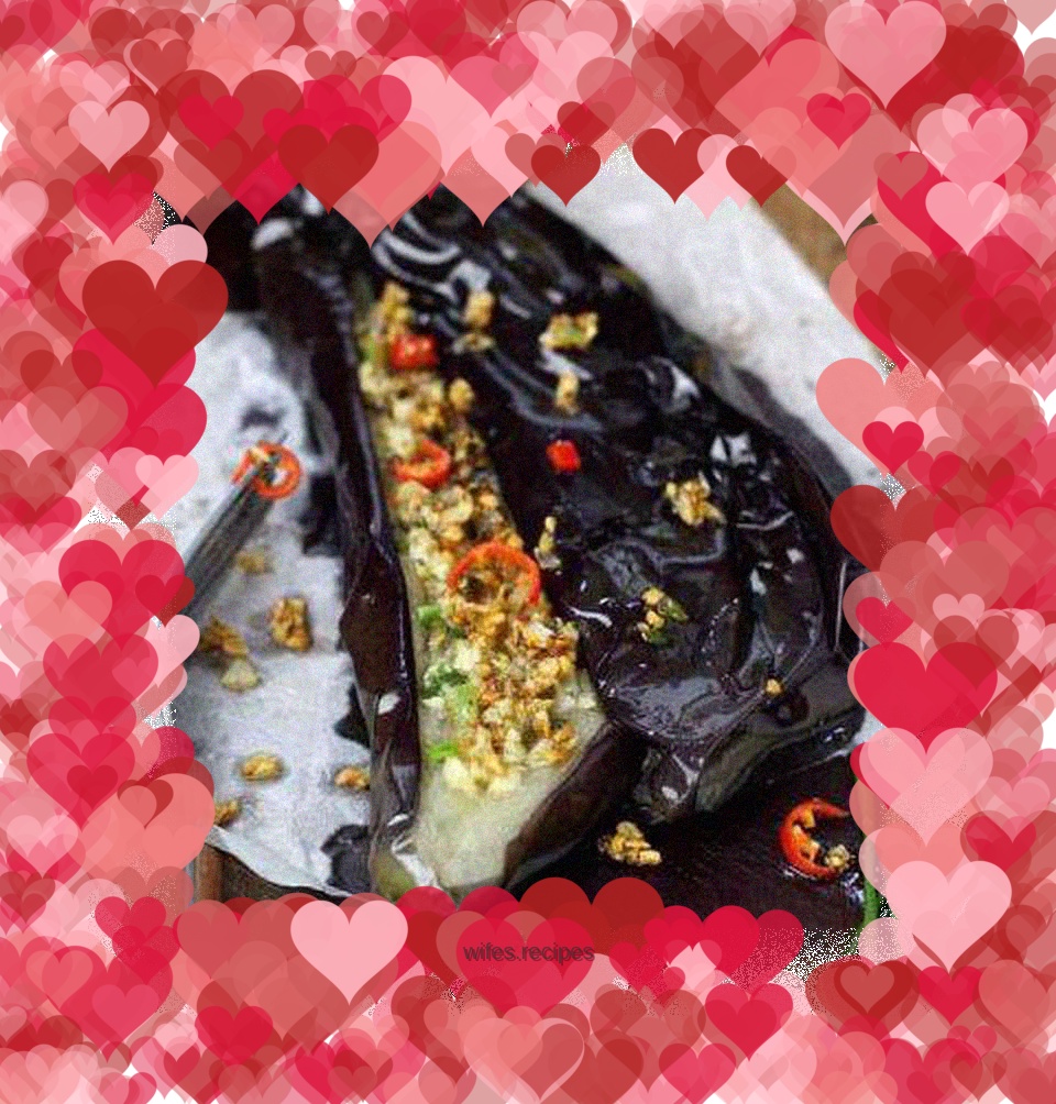 Grilled Eggplant with Scallion Oil and Garlic Sauce