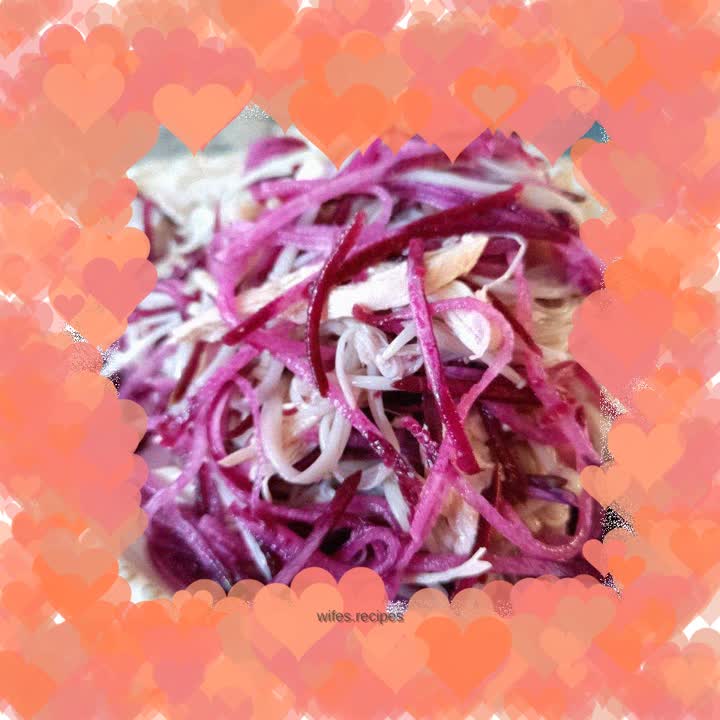 Chicken Breast and Enoki Mushrooms Mixed with Purple Beauty