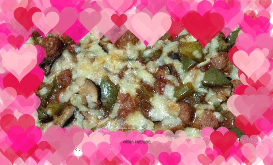 Baked rice with small meatballs