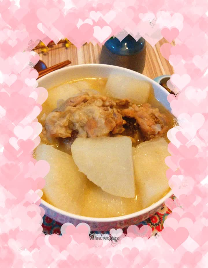 【Sichuan】Dragon bone and radish soup