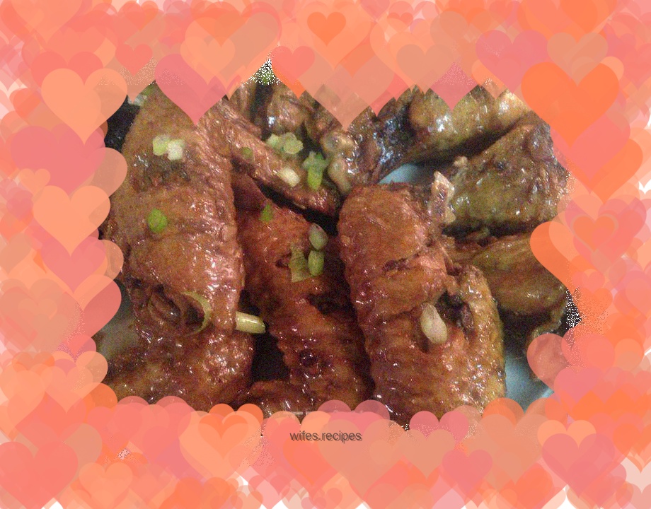 Braised Chicken Wings with Mushrooms and Bean Curd