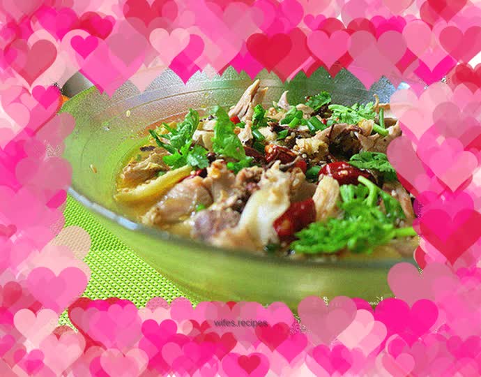 Spicy shredded chicken legs