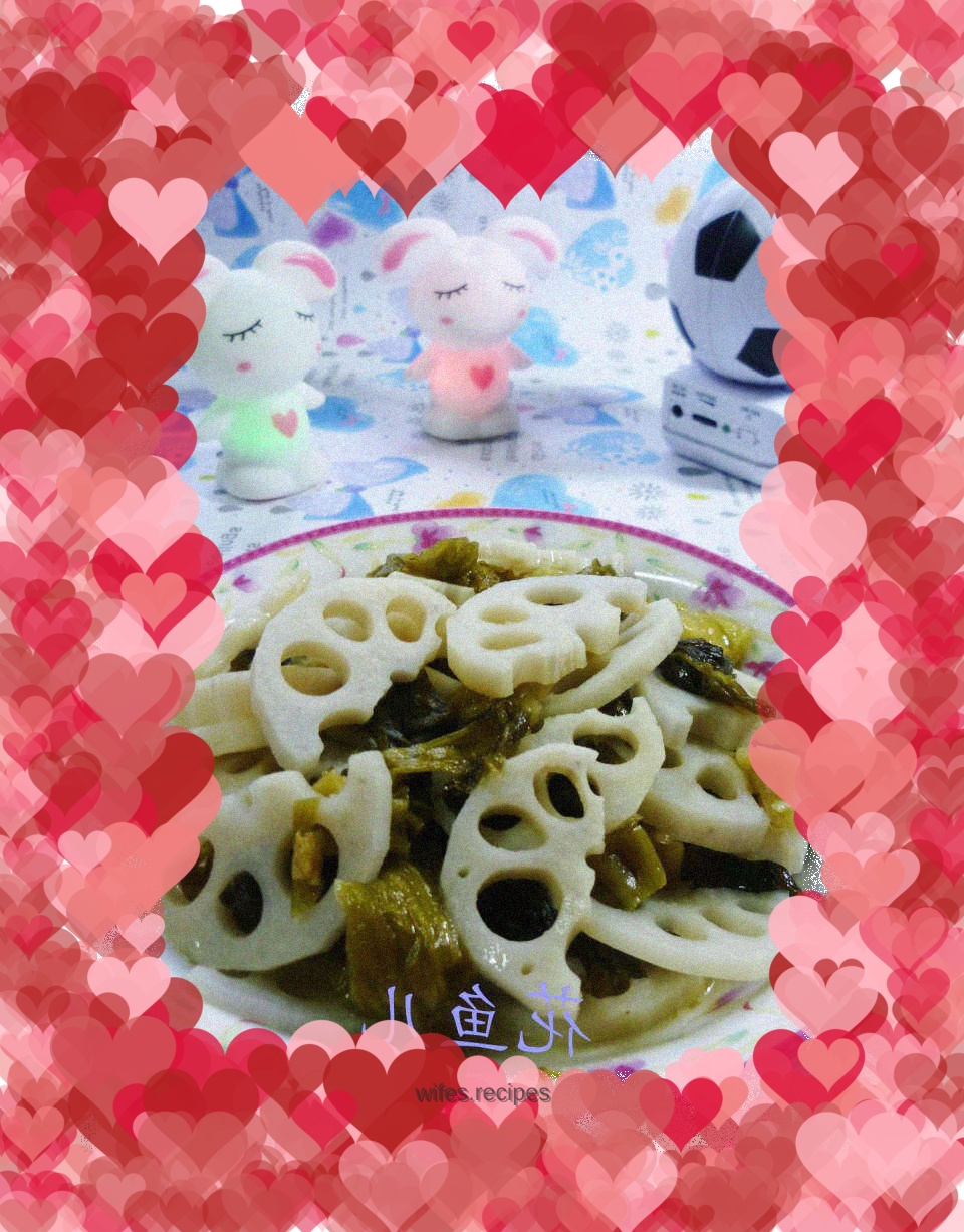 Pickled cabbage and lotus root