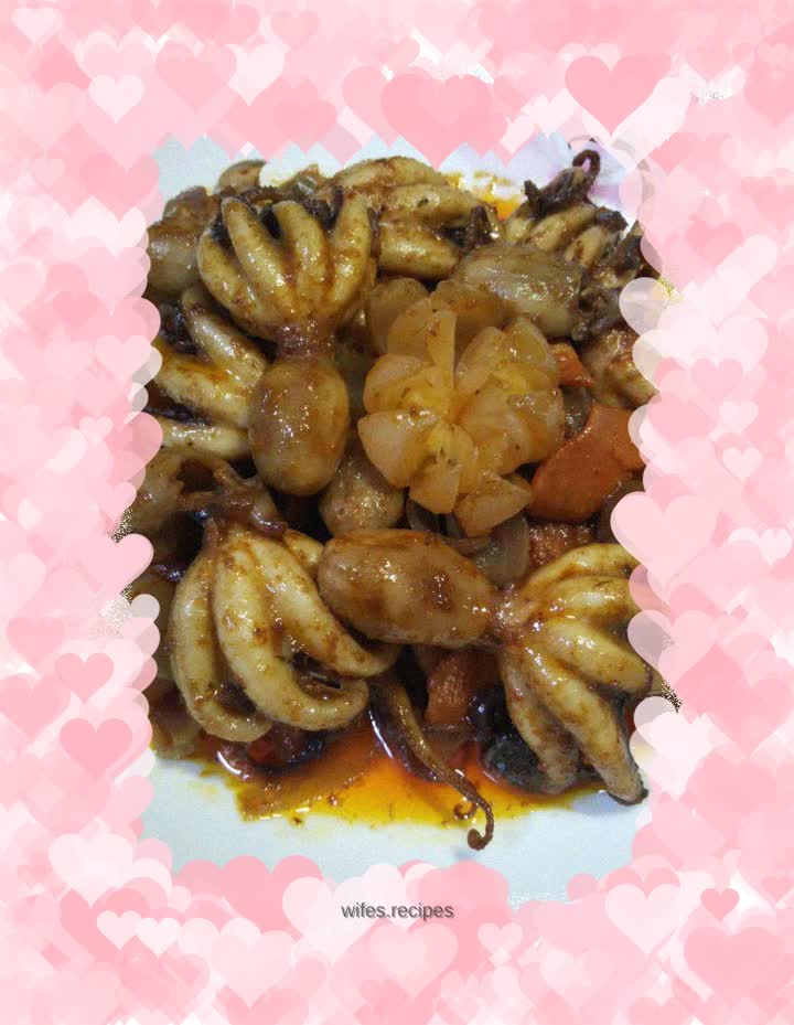 Sautéed baby octopus