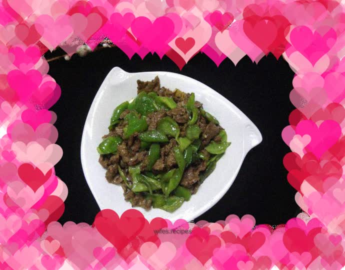 Stir-fried beef with green pepper