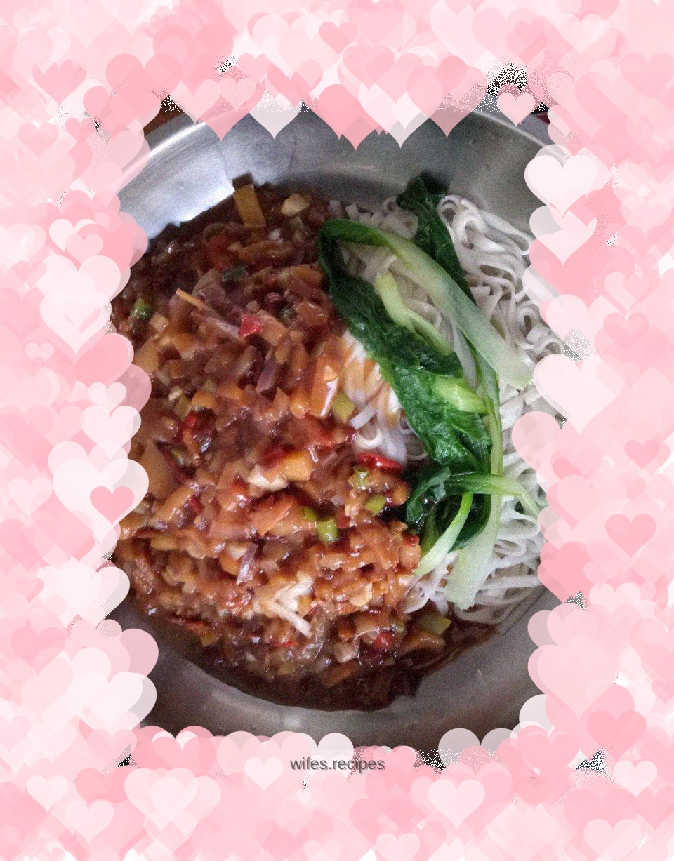 Tomato Braised Noodles