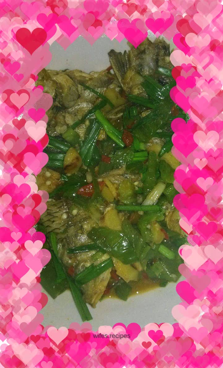 Braised fish with green pepper