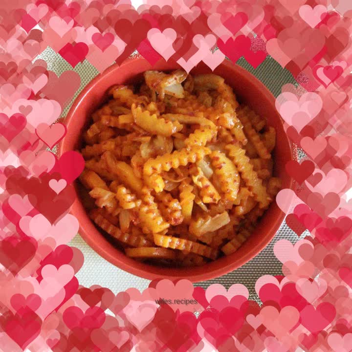 Stir-fried Langya Potato Fries with Spicy Cabbage