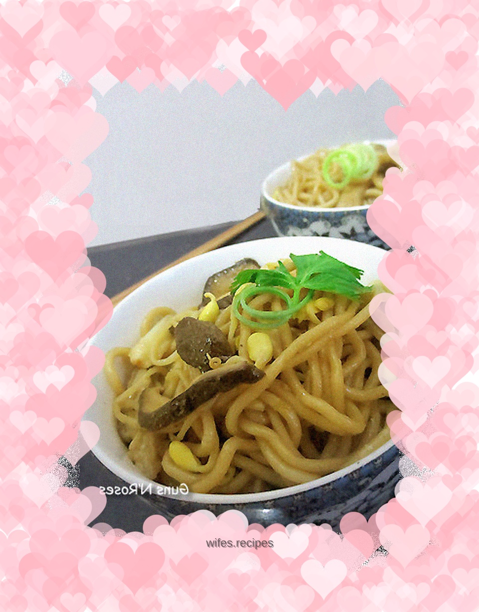 Mushroom braised noodles