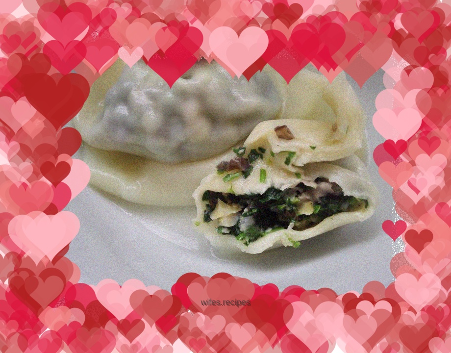 Golden cauliflower and black fungus wontons