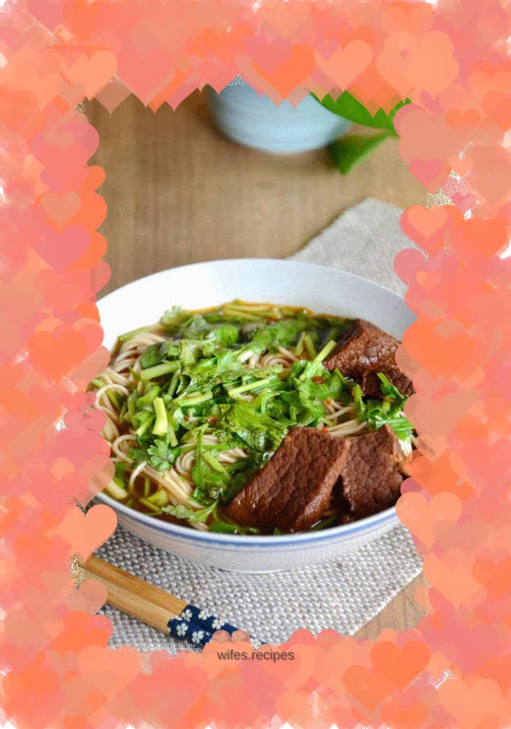 Braised beef noodles