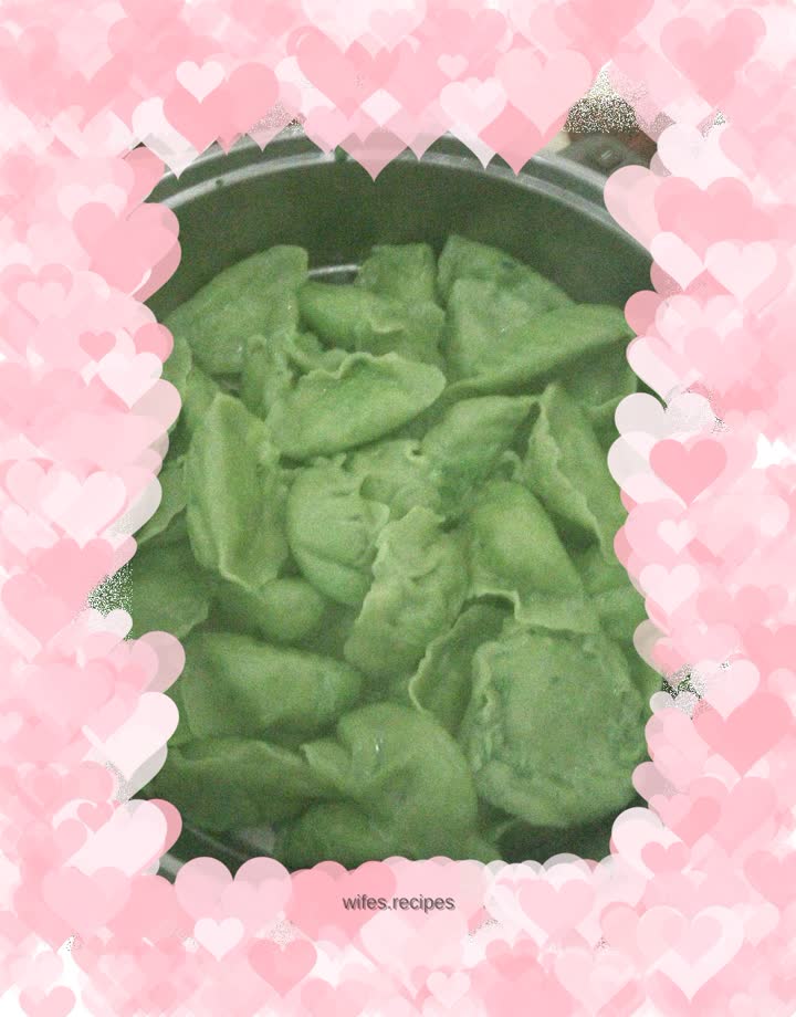 Small Alfalfa Egg Dumplings