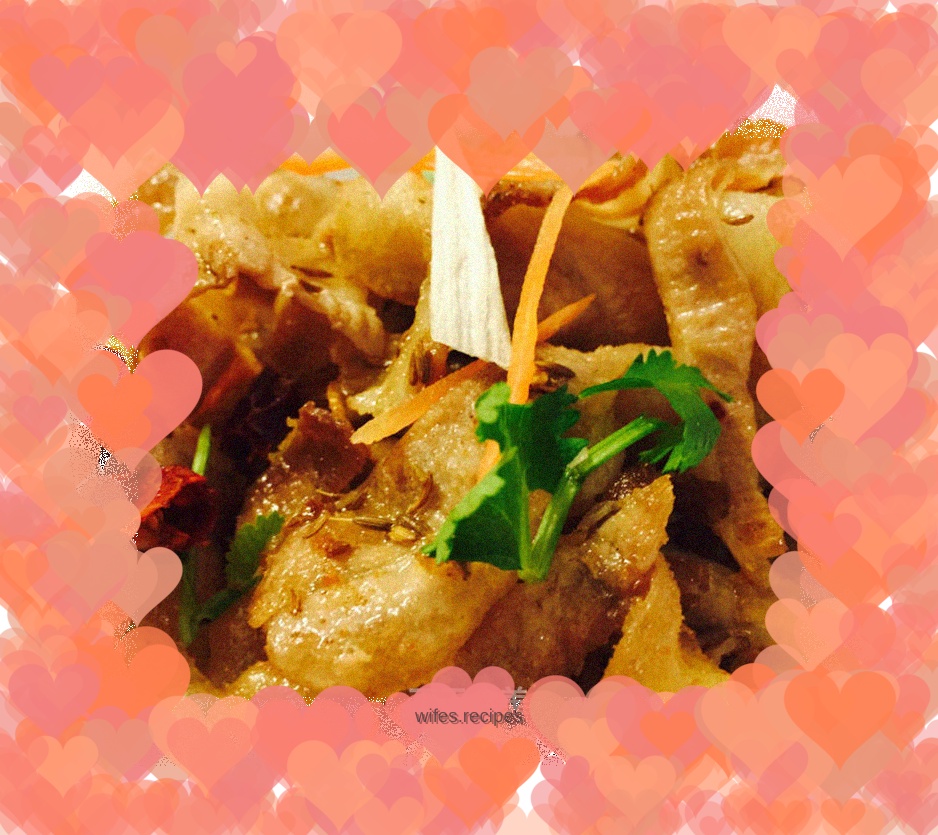 Stir-fried pork belly with salt