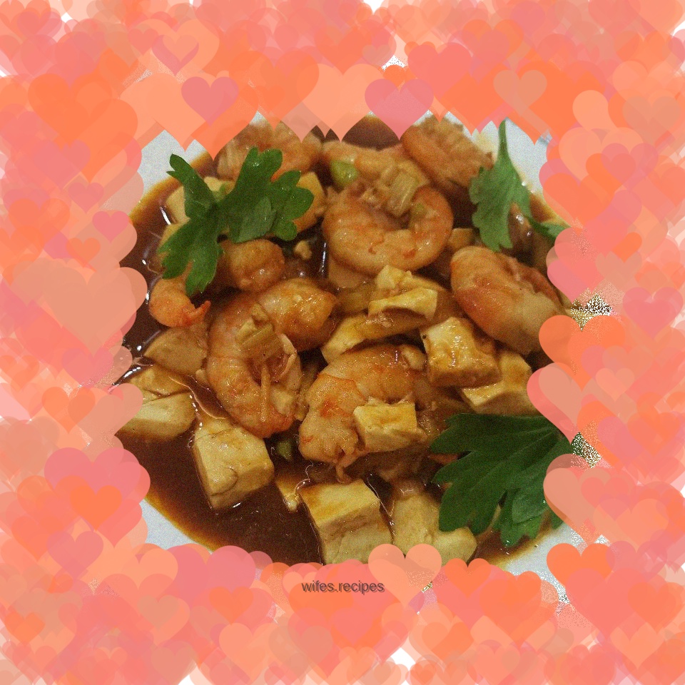 Fried tofu with shrimps