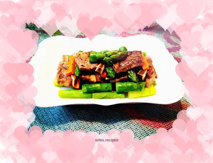 Asparagus and Black Pepper Beef Ribs