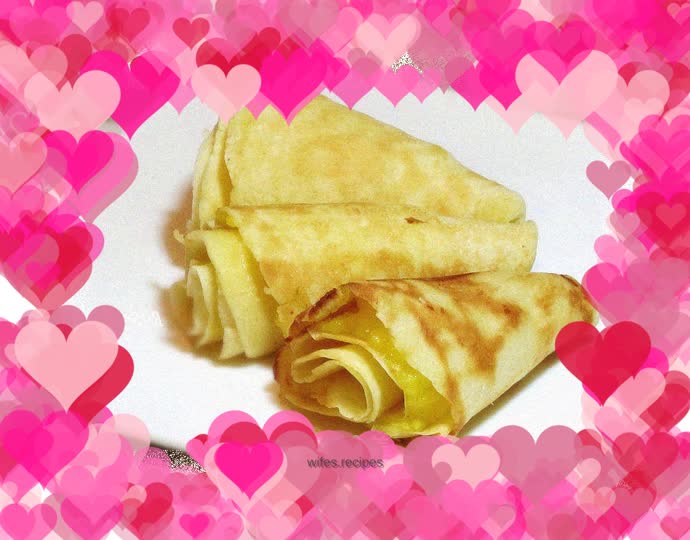Pineapple stuffed crepe
