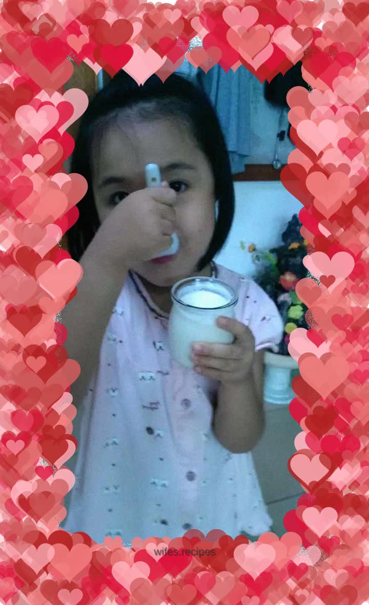 Simple Homemade Yogurt