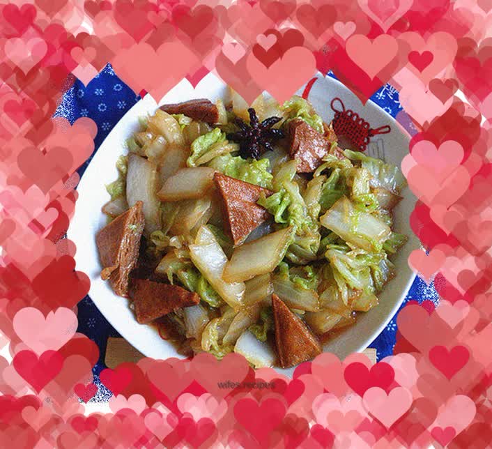 Dried and stir-fried cabbage