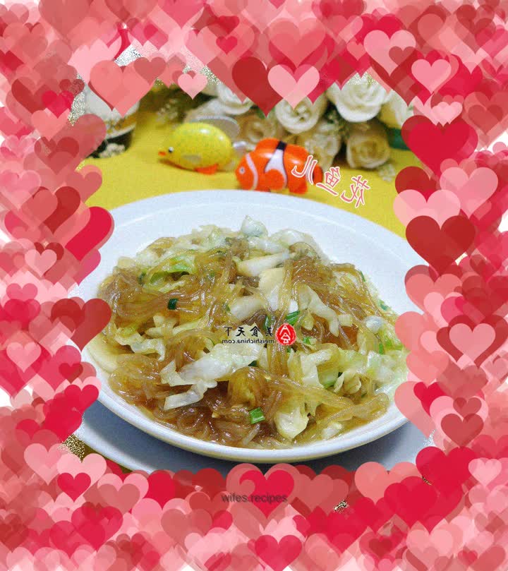 Fried Vermicelli with Chives, Cabbage