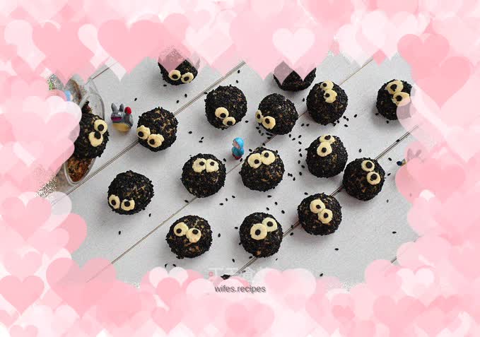 Wheat germ sesame balls