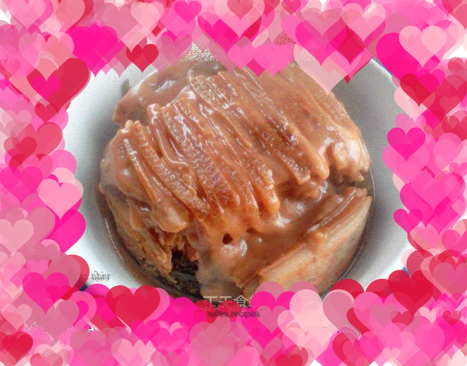 Braised pork with pickled vegetables