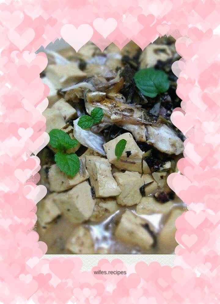 Fish head stewed with tofu